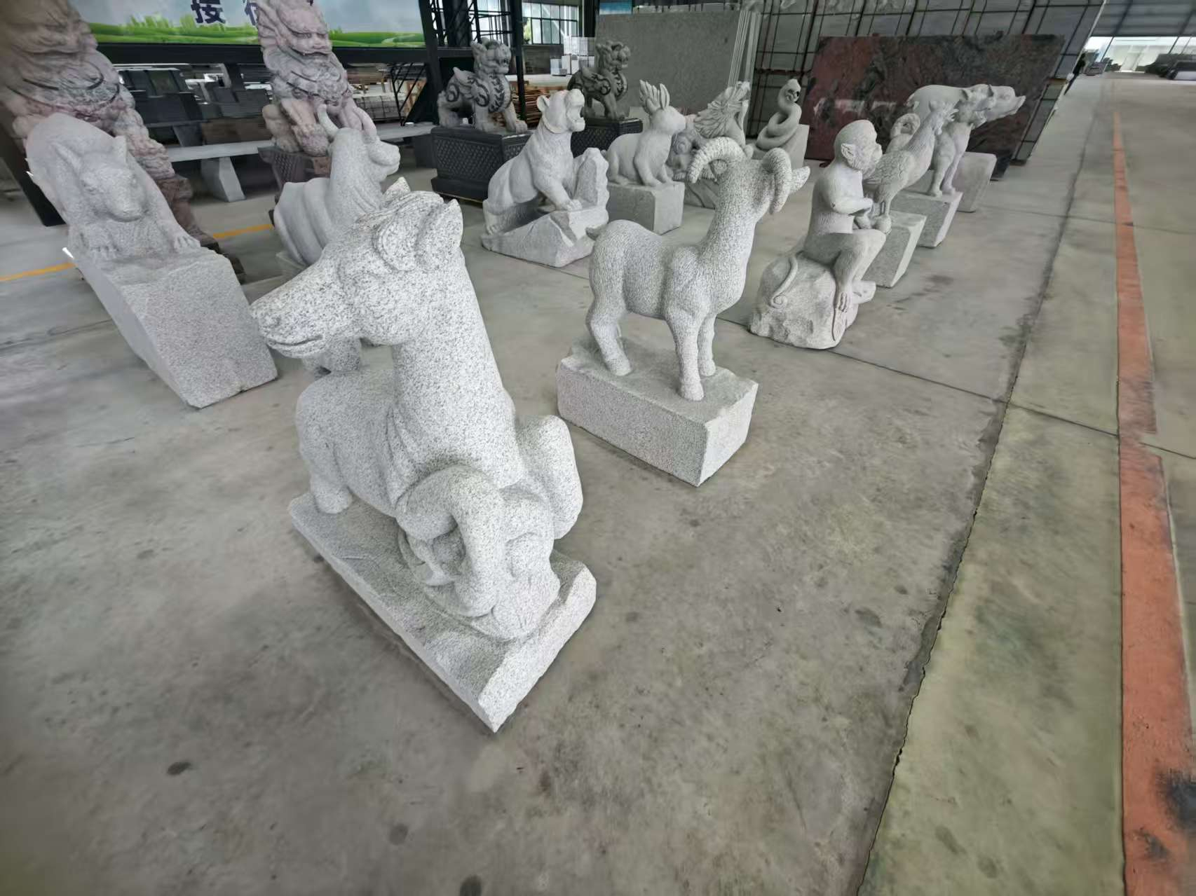 揭阳芝麻白雕刻 十二生肖 异形雕刻