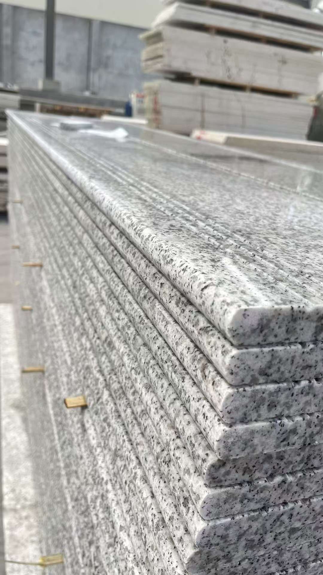 揭阳芝麻白楼梯踏步 花岗岩楼梯板材