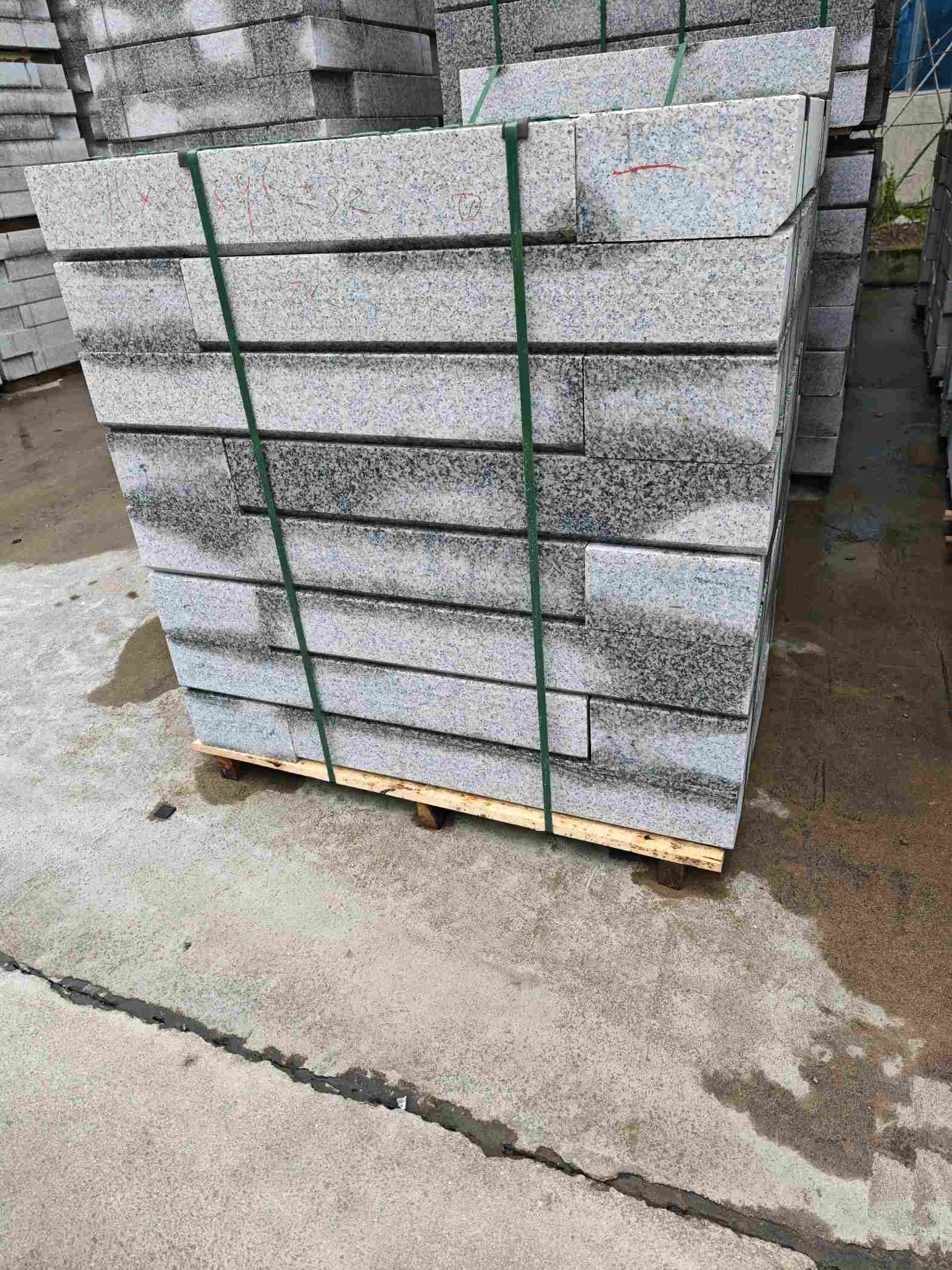 揭阳芙蓉白路牙石，马路牙子