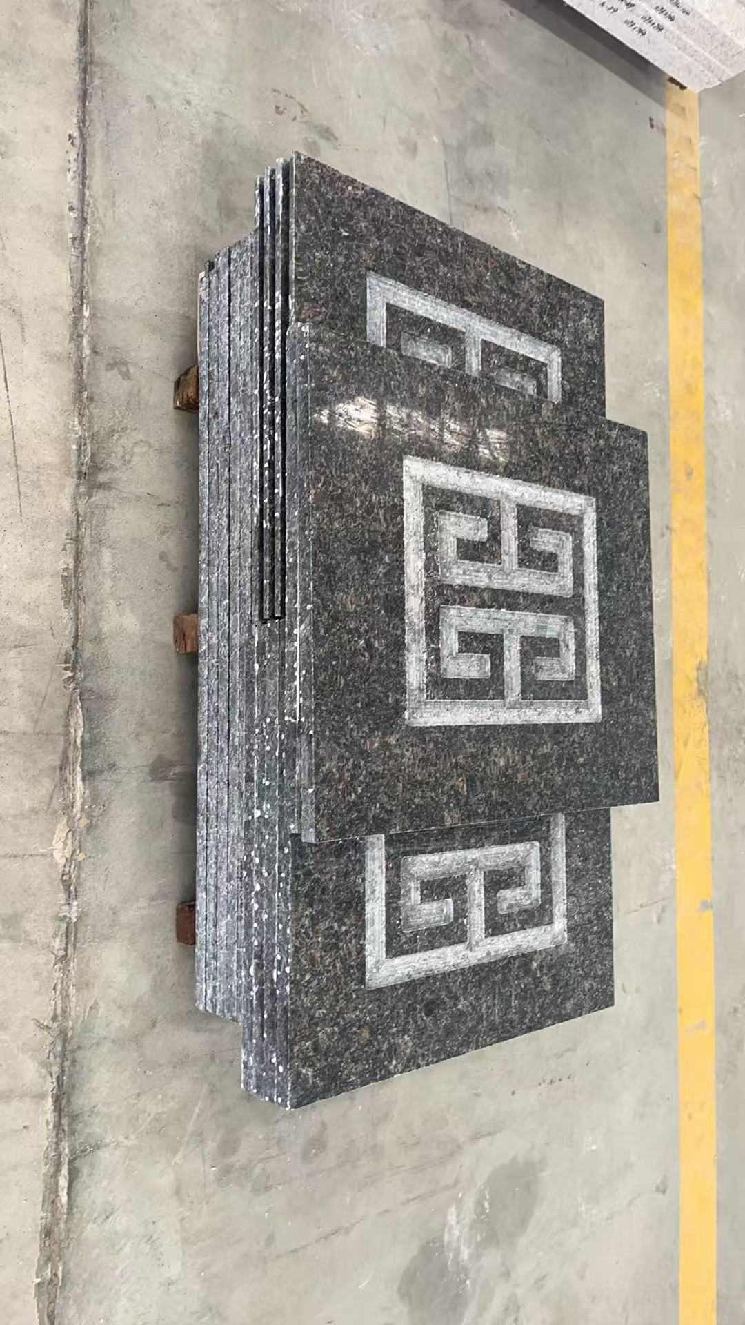 揭阳英国棕回纹雕刻版